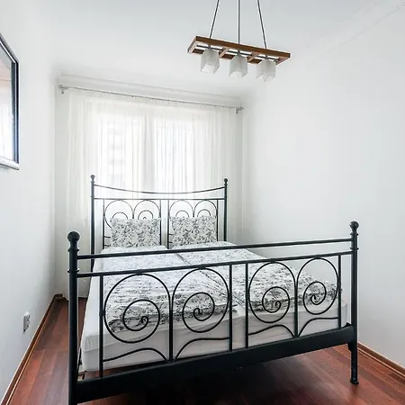 Lejlighed Bukowinska 12 Prywatne Mieszkanie 80m2 Z Dwiema Sypialniami I Balkonem 2x Bezplatne Miejsca Parkingowe Samodzielne Zameldowanie! Private Garage! Self Check-in System! *