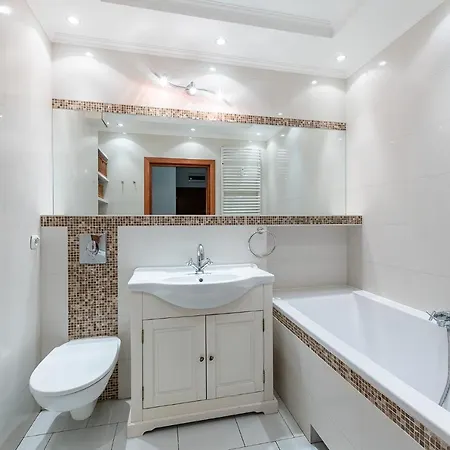 Appartement Bukowinska 12 Prywatne Mieszkanie 80m2 Z Dwiema Sypialniami I Balkonem 2x Bezplatne Miejsca Parkingowe Samodzielne Zameldowanie! Private Garage! Self Check-in System! Varsovie