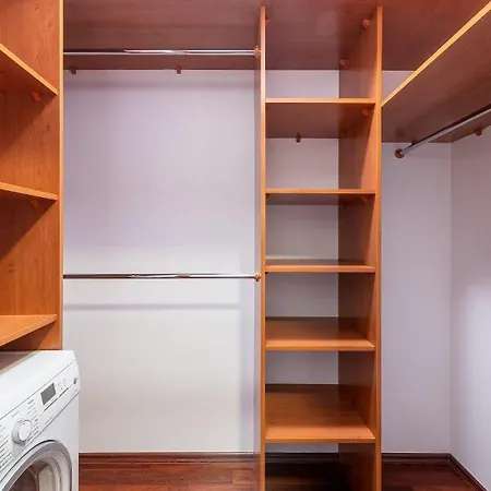 Daire Bukowinska 12 Prywatne Mieszkanie 80m2 Z Dwiema Sypialniami I Balkonem 2x Bezplatne Miejsca Parkingowe Samodzielne Zameldowanie! Private Garage! Self Check-in System!